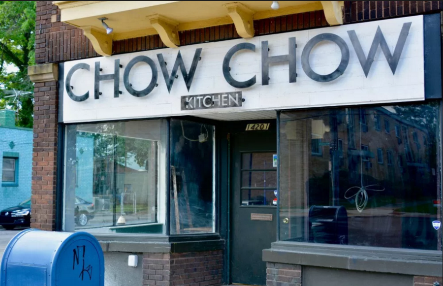 Chow+Down+On+Chow+Chow
