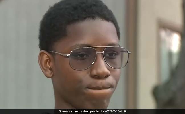 Teenager shot at for asking directions