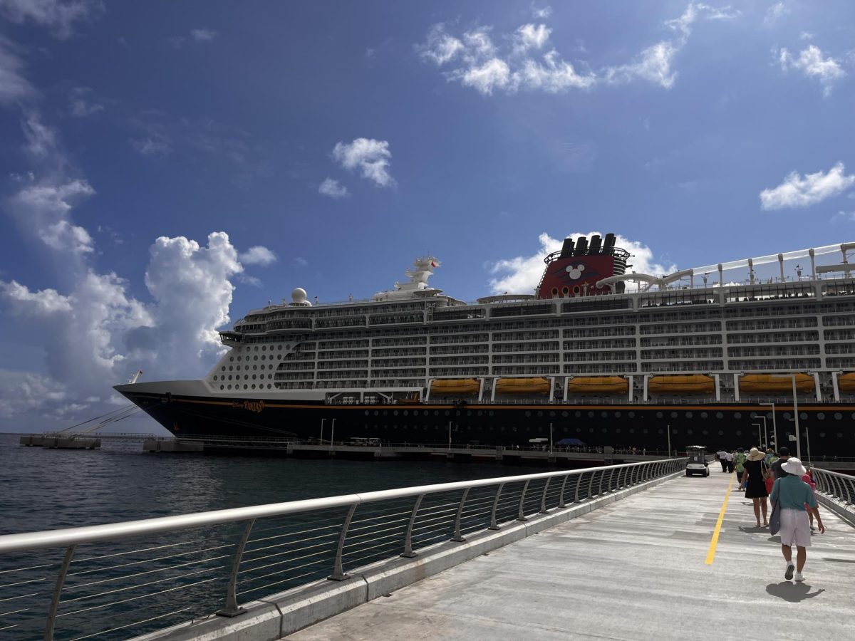 Disney Fantasy view from the dock of Disney's Island Lookout Cay