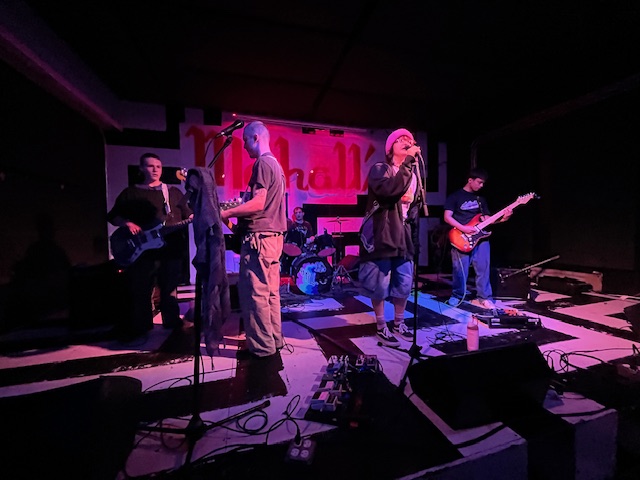 Spill putting on an incredible performance for hundreds of attendees at Mahall's.