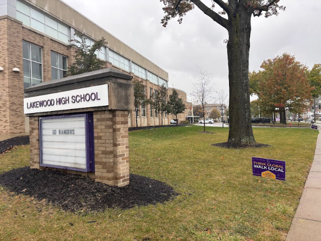 SRTS grant sign pictured beside Lakewood High School.
